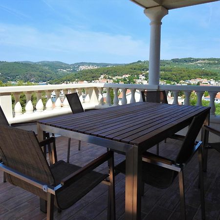 Apartments Villa Barbara Sumartin Luaran gambar