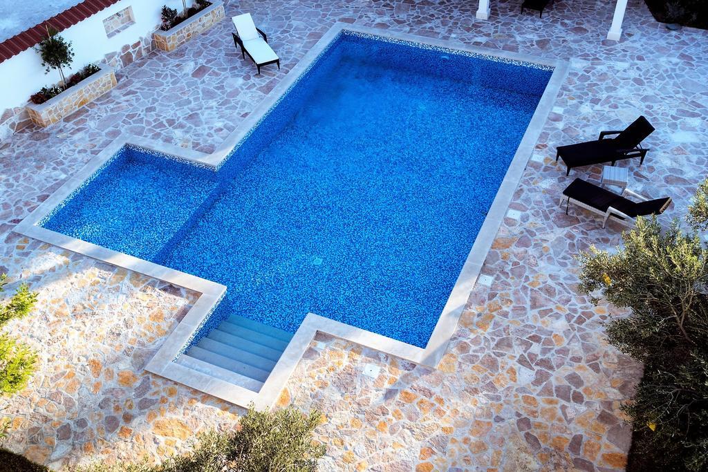 Apartments Villa Barbara Sumartin Luaran gambar