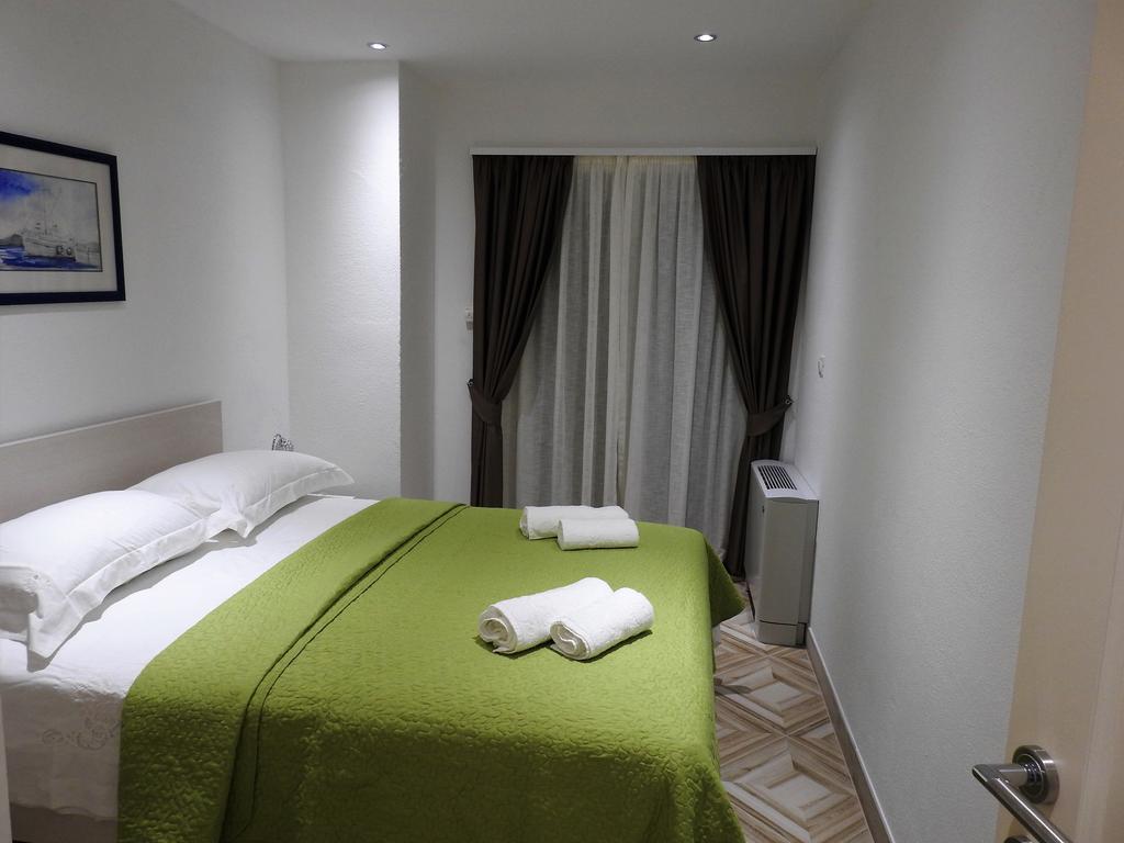 Apartments Villa Barbara Sumartin Luaran gambar